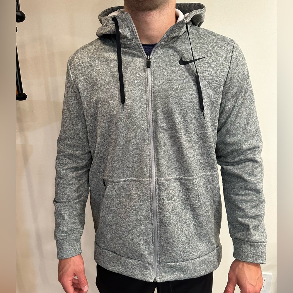 Nike Therma-Fit Sweatshirt